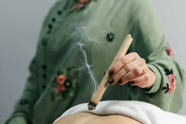 moxibustion during pregnancy
